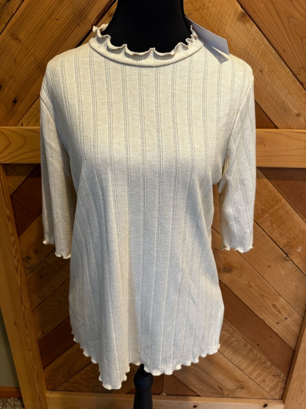 Gilli Cream Ribbed Ruffle-Trim Short Sleeve Top